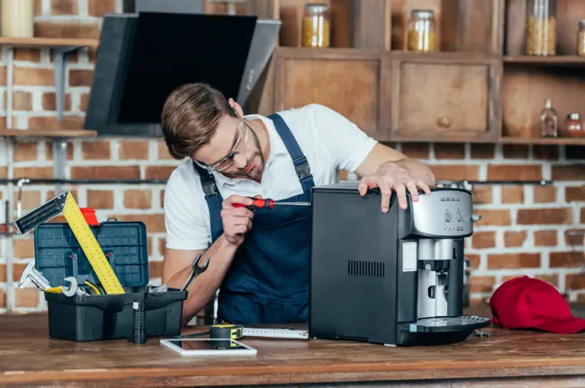 تکنسین تعمیر نسپرسو در تهران – ابزار تخصصی و تجربه بالا